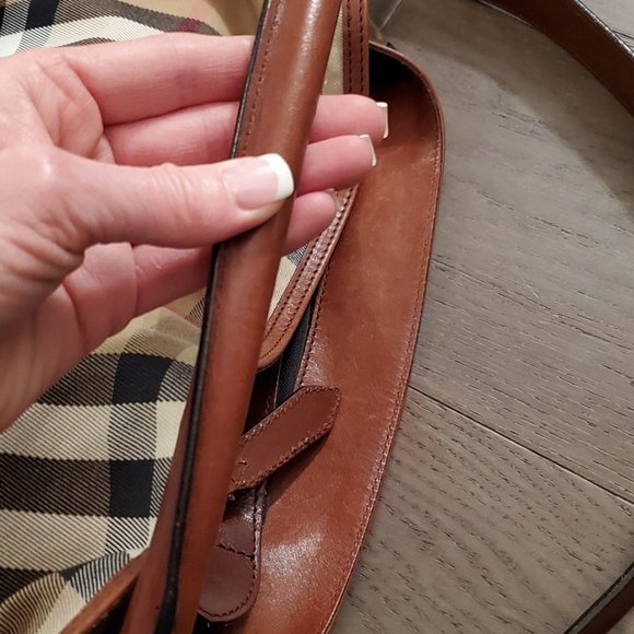 AUTHENTIC BURBERRY BRIDLE HOUSE CHECK GOSFORD HOBO XL - Picture 3 of 10